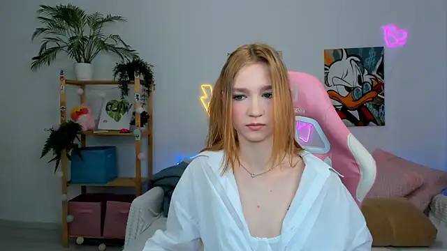 Snapshot of Ophelia_Jay chatting on 18, 2, 2026 Ophelia Jay online show from 18, 2, 2026