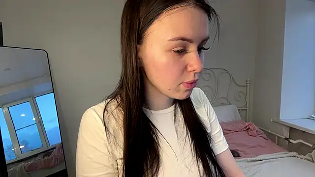 Salamandravantelo online show from 7, 3, 2026