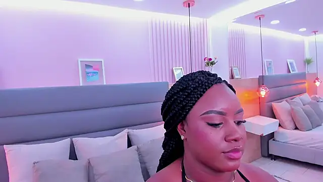 Snapshot of laia_fisher_ chatting on 2, 4, 2026 laia fisher online show from 2, 4, 2026