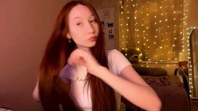 Snapshot of stella_foxi chatting on 1, 3, 2026 stella foxi online show from 1, 3, 2026