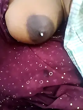 Snapshot of tamilkaviya431 chatting on 21, 2, 2026 tamilkaviya431 online show from 21, 2, 2026