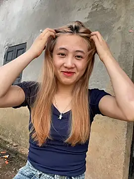 lauma-love online show from 2, 3, 2026