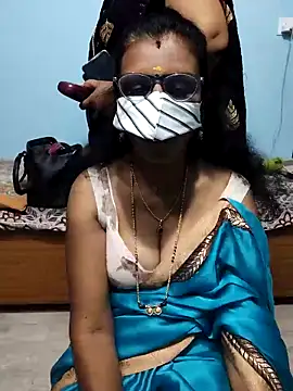 Snapshot of Kannadasexywifes chatting on 25, 4, 2026 Kannadasexywifes online show from 25, 4, 2026