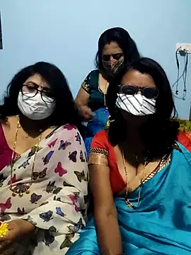 Snapshot of Kannadasexywifes chatting on 30, 4, 2026 Kannadasexywifes online show from 30, 4, 2026