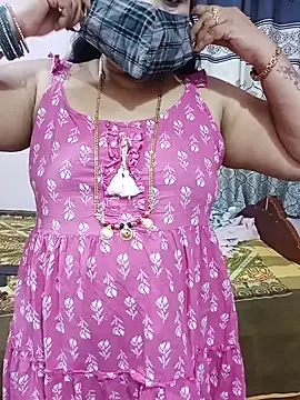Snapshot of Kannadasexywifes chatting on 5, 7, 2026 Kannadasexywifes online show from 5, 7, 2026