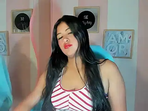 Snapshot of Iris_Laus chatting on 11, 4, 2026 Iris Laus online show from 11, 4, 2026