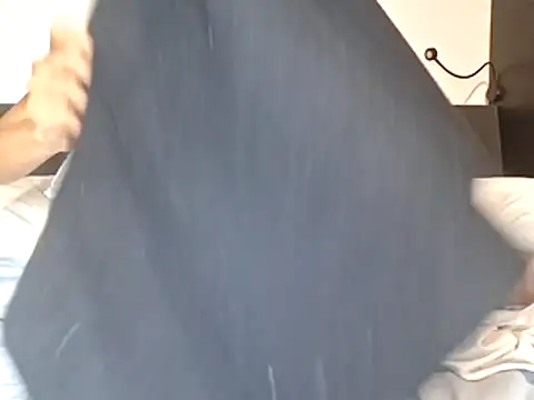 Cinnamonbunn online show from 5, 3, 2026