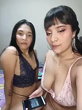 Mariana Connie online show from 4, 7, 2026