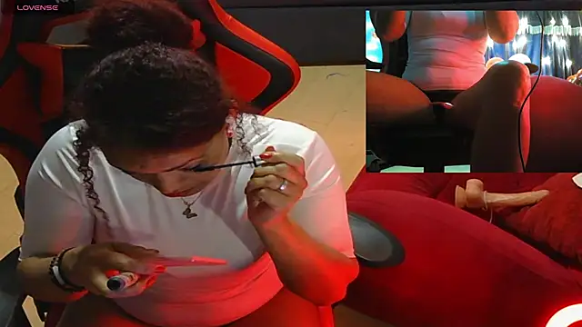 Snapshot of Helensex1 chatting on 15, 2, 2026 Helensex1 online show from 15, 2, 2026