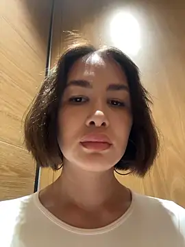 Sexy lissaa online show from 2, 4, 2026