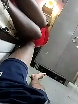 Your couple 01 online show from 25, 4, 2026