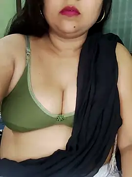Snapshot of Fit_Girl55 chatting on 15, 4, 2026 Fit Girl55 online show from 15, 4, 2026