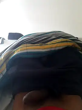 Snapshot of isuru_lakshan chatting on 14, 5, 2026 isuru lakshan online show from 14, 5, 2026