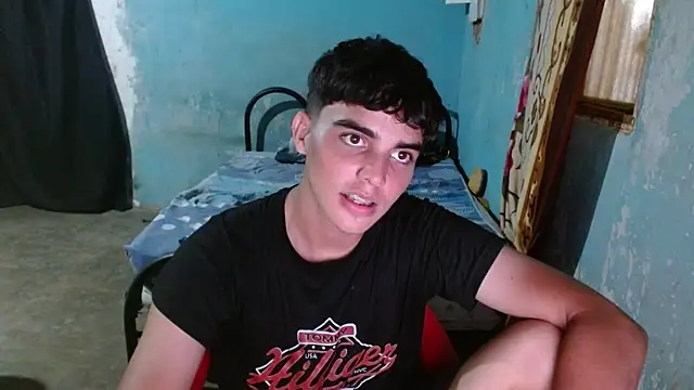 Snapshot of heiker__ chatting on 21, 5, 2026 heiker online show from 21, 5, 2026