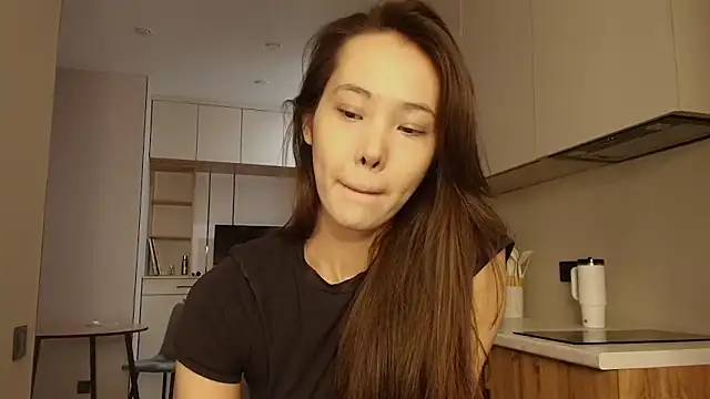 Snapshot of lilly_sweeet chatting on 2, 3, 2026 lilly sweeet online show from 2, 3, 2026