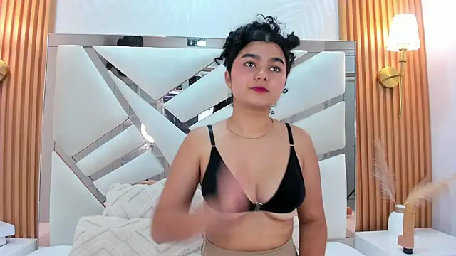 Snapshot of _Curly_Beauty chatting on 17, 2, 2026 Curly Beauty online show from 17, 2, 2026