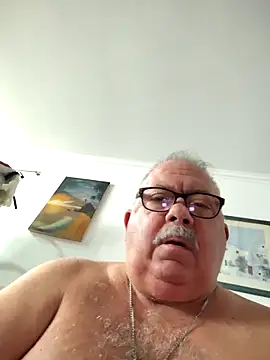 Snapshot of bylytom27 chatting on 14, 2, 2026 bylytom27 online show from 14, 2, 2026