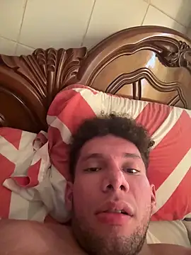 Snapshot of Valentinacouple chatting on 28, 2, 2026 Valentinacouple online show from 28, 2, 2026