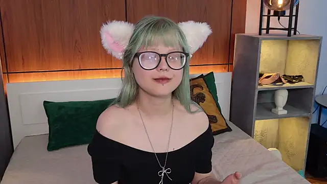 MoliQin online show from 23, 7, 2026