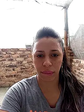 kiki milu online show from 16, 4, 2026