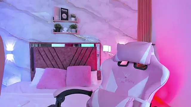 your whore Salome online show from 27, 3, 2026