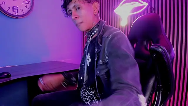 Snapshot of Maximoking26 chatting on 21, 2, 2026 Maximoking26 online show from 21, 2, 2026