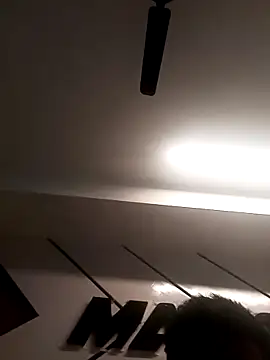 Snapshot of Avinh_09 chatting on 19, 2, 2026 Avinh 09 online show from 19, 2, 2026