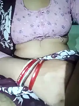 Snapshot of Soniya32 chatting on 17, 4, 2026 Soniya32 online show from 17, 4, 2026