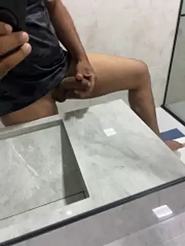 twink231 online show from 2, 4, 2026