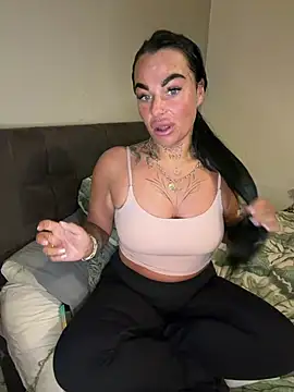 Darkfantisyx online show from 25, 2, 2026