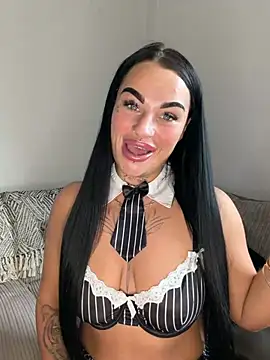 Darkfantisyx online show from 10, 3, 2026