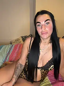 Snapshot of Darkfantisyx chatting on 18, 4, 2026 Darkfantisyx online show from 18, 4, 2026