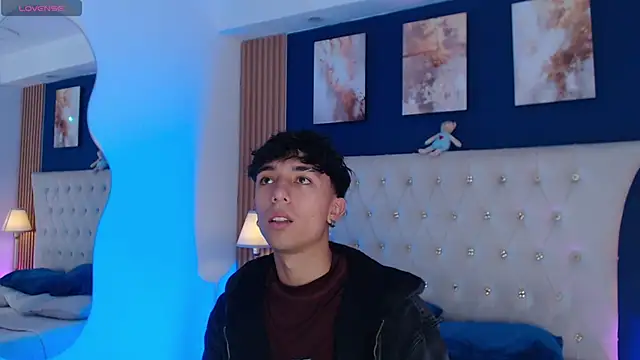Snapshot of Aiden_Rivers_ chatting on 9, 5, 2026 Aiden Rivers online show from 9, 5, 2026