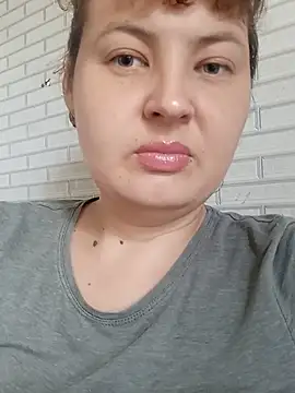 Snapshot of NataliKuper chatting on 5, 7, 2026 NataliKuper online show from 5, 7, 2026
