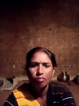 Snapshot of Hot_re83 chatting on 17, 2, 2026 Hot re83 online show from 17, 2, 2026