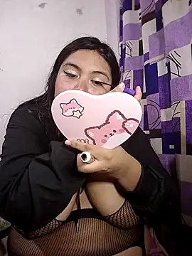 Snapshot of michu_kotomi chatting on 2, 6, 2026 michu kotomi online show from 2, 6, 2026