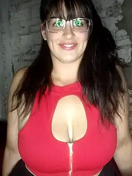 Snapshot of Tuputita11099 chatting on 6, 5, 2026 Tuputita11099 online show from 6, 5, 2026