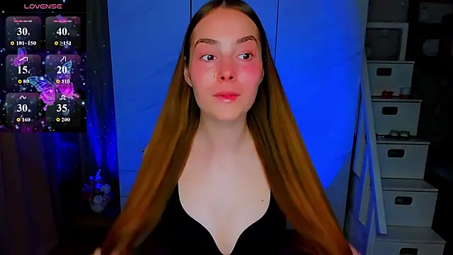Maddy Wood  online show from 18, 6, 2026