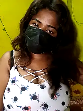 Snapshot of NISHHAA chatting on 5, 5, 2026 NISHHAA online show from 5, 5, 2026