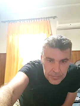 Snapshot of DimmP35 chatting on 2, 6, 2026 DimmP35 online show from 2, 6, 2026