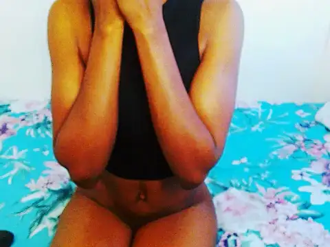 Snapshot of ChocoSlenderXXX chatting on 30, 4, 2026 ChocoSlenderXXX online show from 30, 4, 2026