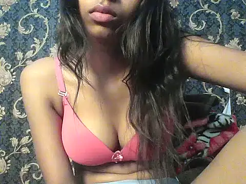 Snapshot of Rani1993 chatting on 9, 3, 2026 Rani1993 online show from 9, 3, 2026