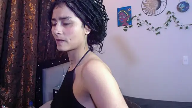 Snapshot of Lili__Clan chatting on 12, 7, 2026 Lili Clan online show from 12, 7, 2026