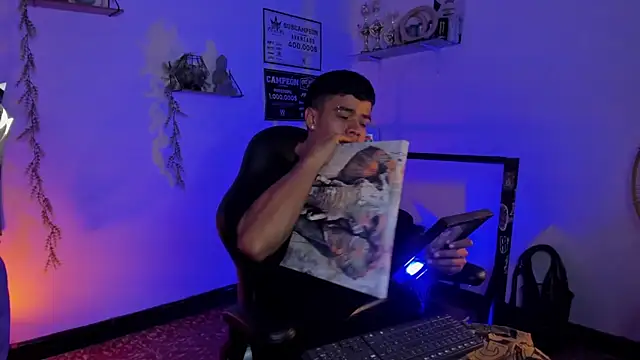 Snapshot of Rob_zaens33 chatting on 19, 2, 2026 Rob zaens33 online show from 19, 2, 2026