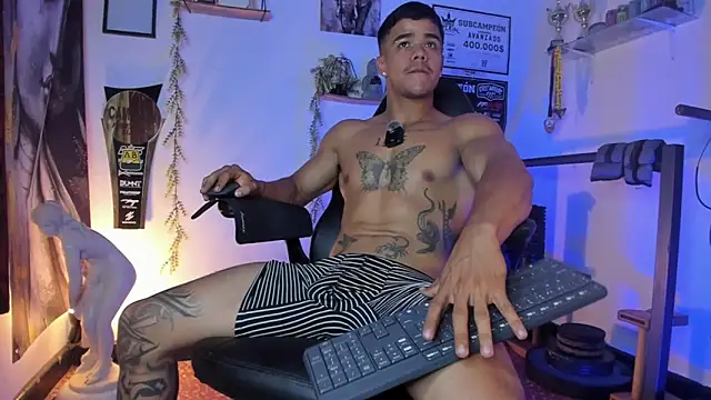 Snapshot of Rob_zaens33 chatting on 29, 4, 2026 Rob zaens33 online show from 29, 4, 2026