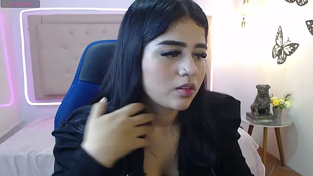 Snapshot of mila_quin chatting on 28, 4, 2026 mila quin online show from 28, 4, 2026