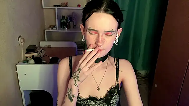 Snapshot of MabelDefina chatting on 17, 4, 2026 MabelDefina online show from 17, 4, 2026