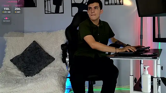 Snapshot of nico_pelusa chatting on 28, 2, 2026 nico pelusa online show from 28, 2, 2026