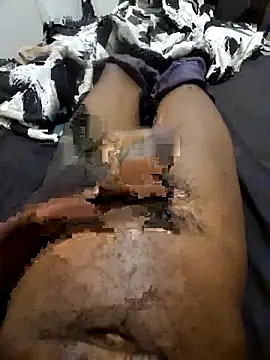 Snapshot of DeclawedPoise chatting on 27, 2, 2026 DeclawedPoise online show from 27, 2, 2026