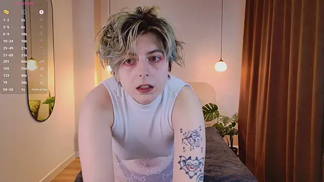 Snapshot of SpiderrArti chatting on 19, 2, 2026 SpiderrArti online show from 19, 2, 2026